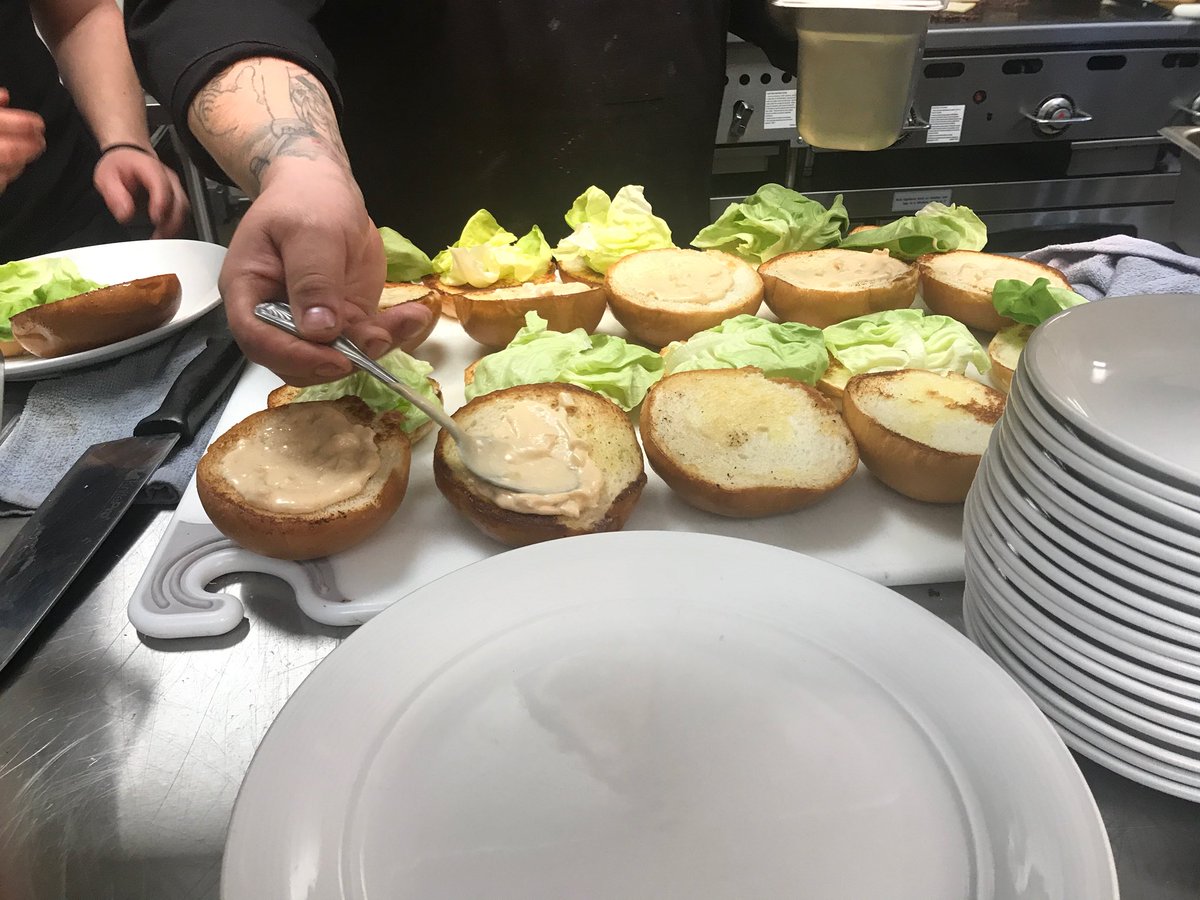 @HolmansTable tweet media