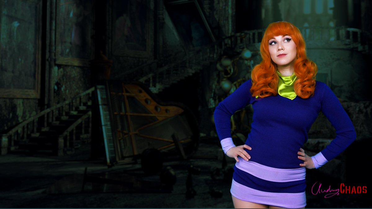 AudreyChaos's tweet image. 🚫 Nerdy bookworms aren't allowed to cum. 🚫