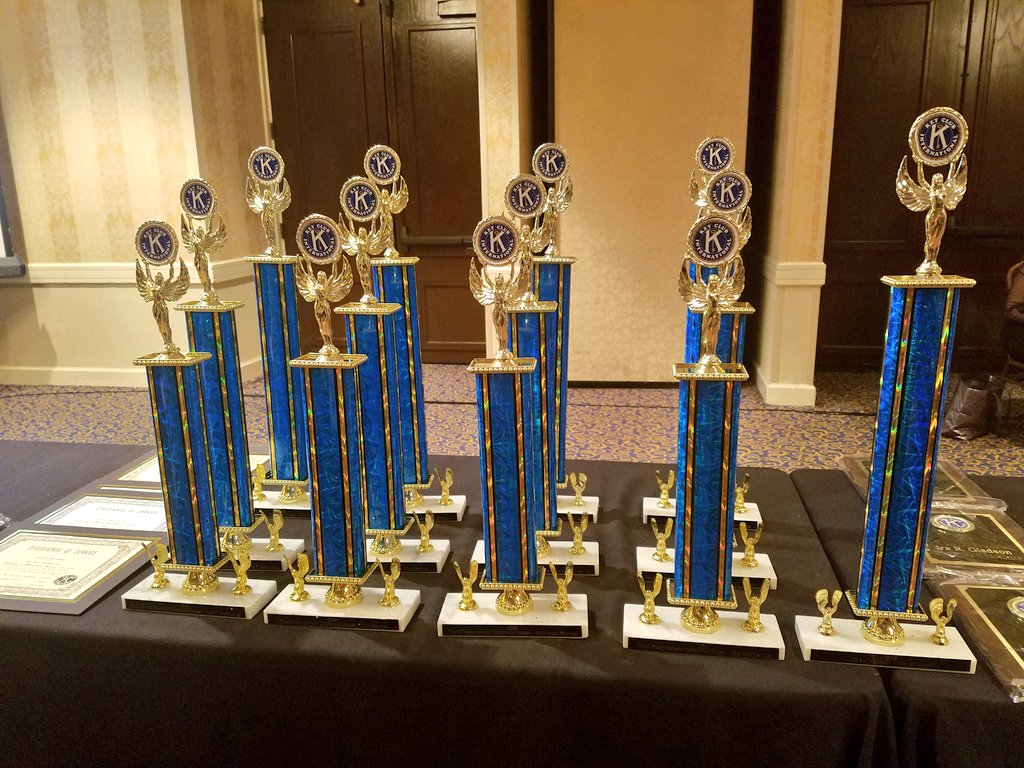 ktkeyclub's tweet photo. Just a small sampling of the awards/scholarships we're giving out tonight to our clubs, members, officers, and advisors to commemorate their hard work throughout 2017 &amp; 2018 #KTDC18 https://t.co/ukPjVJBRIc