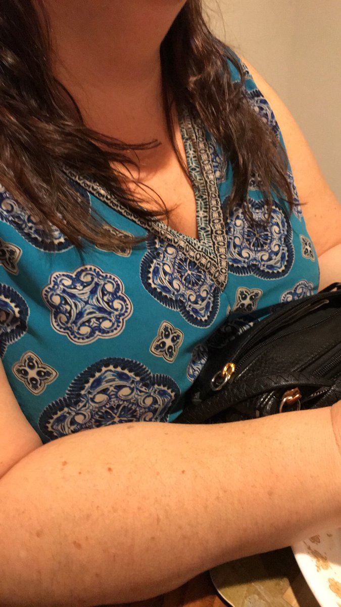 Me:”you didn’t wear green”
Mom:”well what is this” 
Everyone: “blue”
@carla71_carla <a href="/devinhasenflue/">Devin Hasenflue</a> <a href="/amy_steinz/">amy</a>