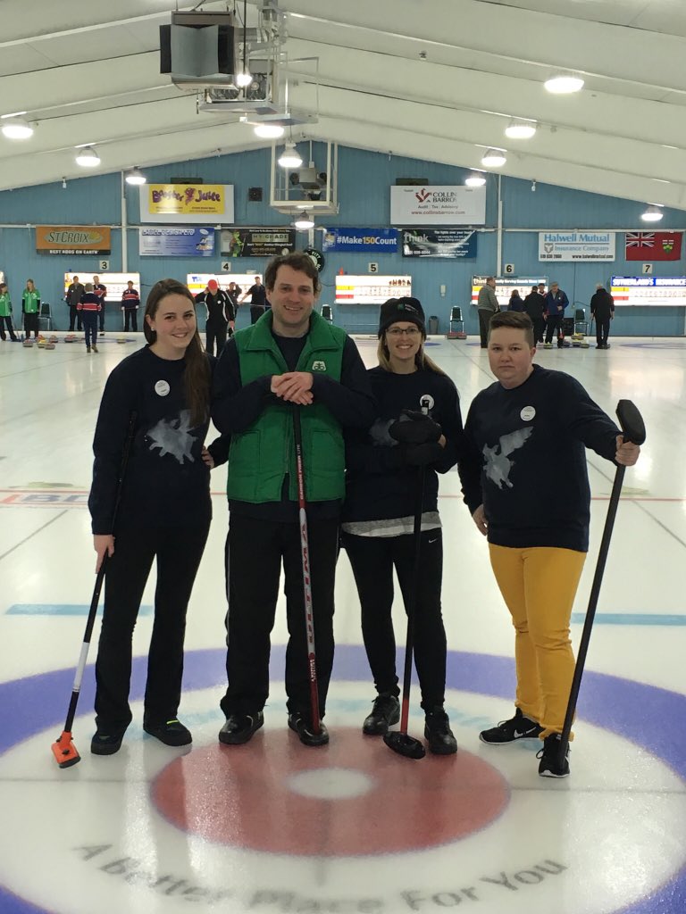 13Razorbacks's tweet image. RAZORBACKS ARE RUNNER-UP JUNIOR CURLERS!!! #OACalumni