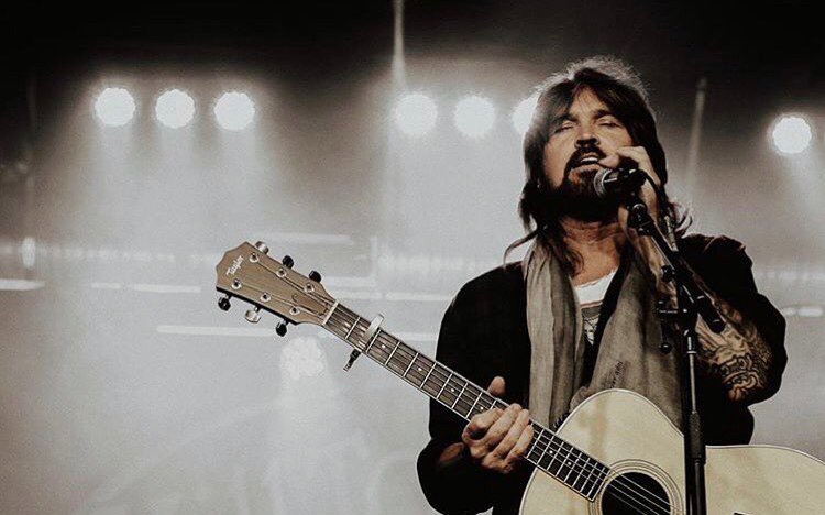 UnbreakableTwit's tweet photo. Hey AUS, Billy Ray is hitting Brisbane, Hunter Valley and Melbourne this week! Get on it! https://t.co/Ucod58mb1m