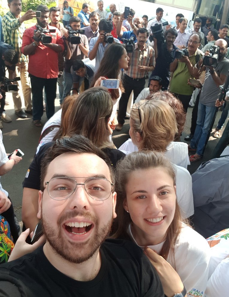AbubusWorld's tweet photo. First official day of #KeralaBlogExpress5. I am so grateful to be here and so excited for this #TripOfALifeTime https://t.co/vjgCulxecz