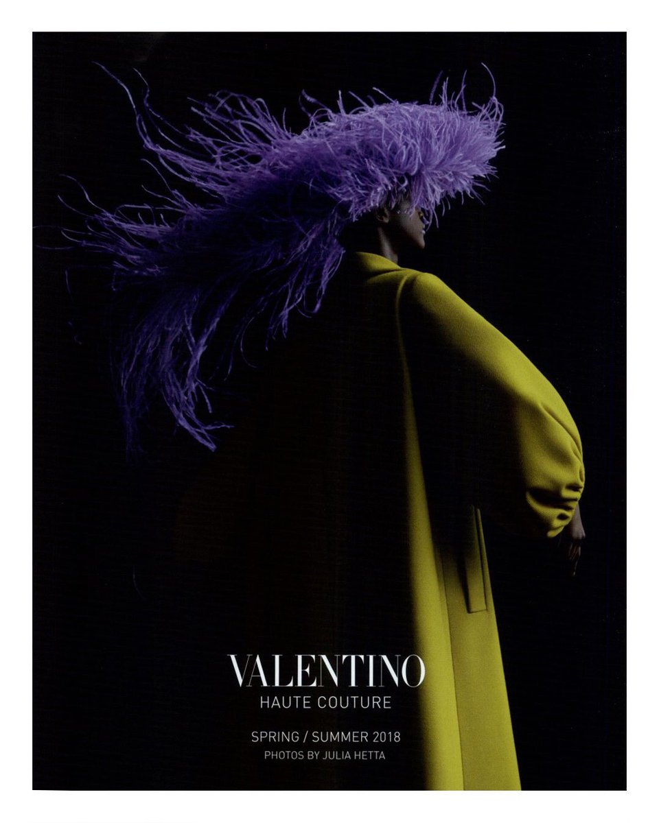 ochoytres's tweet image. Quintessential Valentino by Julia Hetta