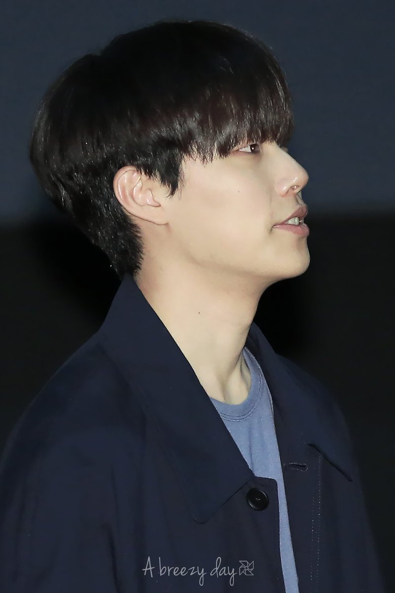 내가 좋다 못해 사랑하는 류준열 코라인👃😍

180303 #류준열 #재하 #리틀포레스트 #무대인사 #수원

cfile30.uf.tistory.com/original/994C8…
cfile23.uf.tistory.com/original/99181…