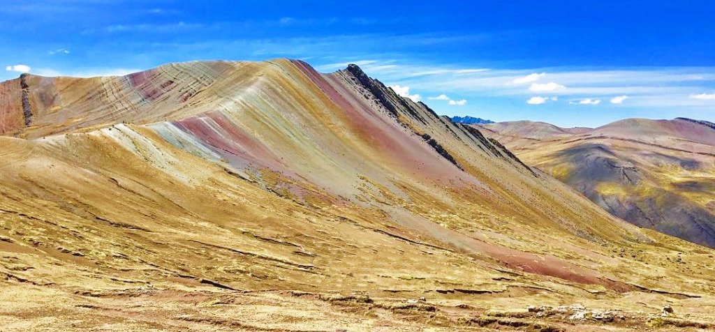 Tour montaña Palcoyo en Cusco
donperutours.com/es/turismoperu…
