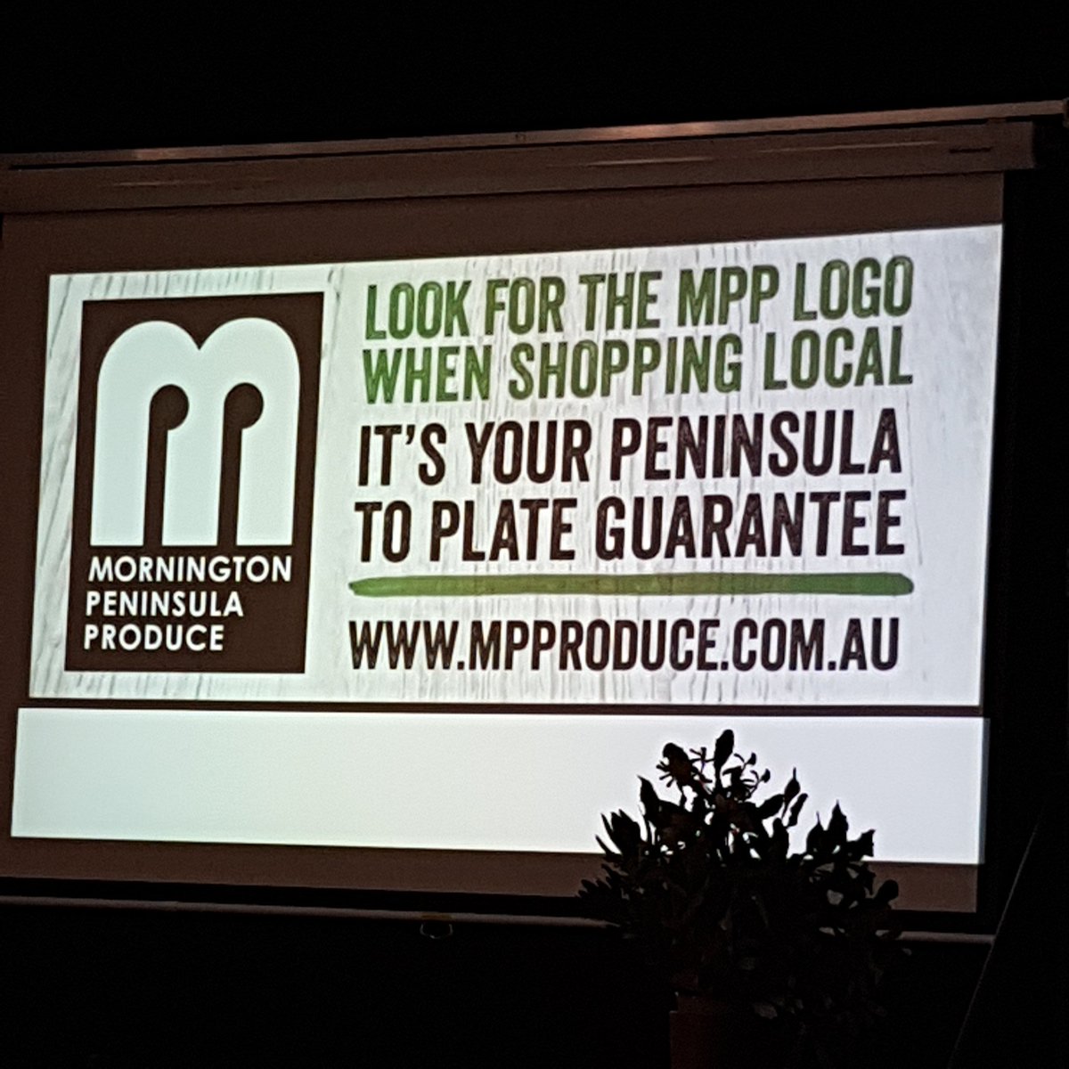 janemilburn's tweet photo. Unique Mornington Peninsula produce brand showcases growers and food grown in the green wedge surrounding Melbourne, Sarah Saxton tells @wofg2018 #WOFG2018 #localfood https://t.co/xcoFbst9wu