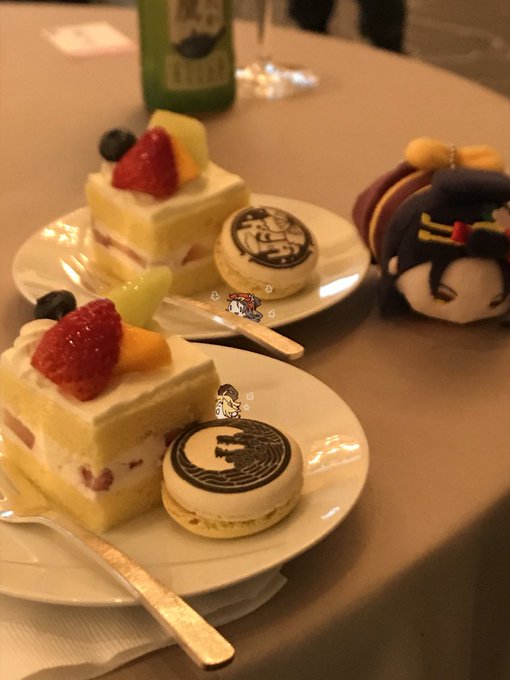 謝恩会ありがとうございます。
ケーキ一緒に取らせていただいたお写真を☺️ 