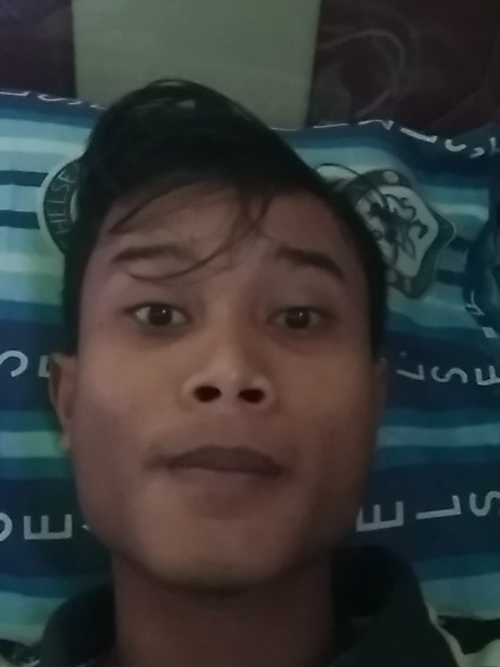 PuthVicky's tweet photo. Sepi dan bosan aja https://t.co/NvXw6JB4se