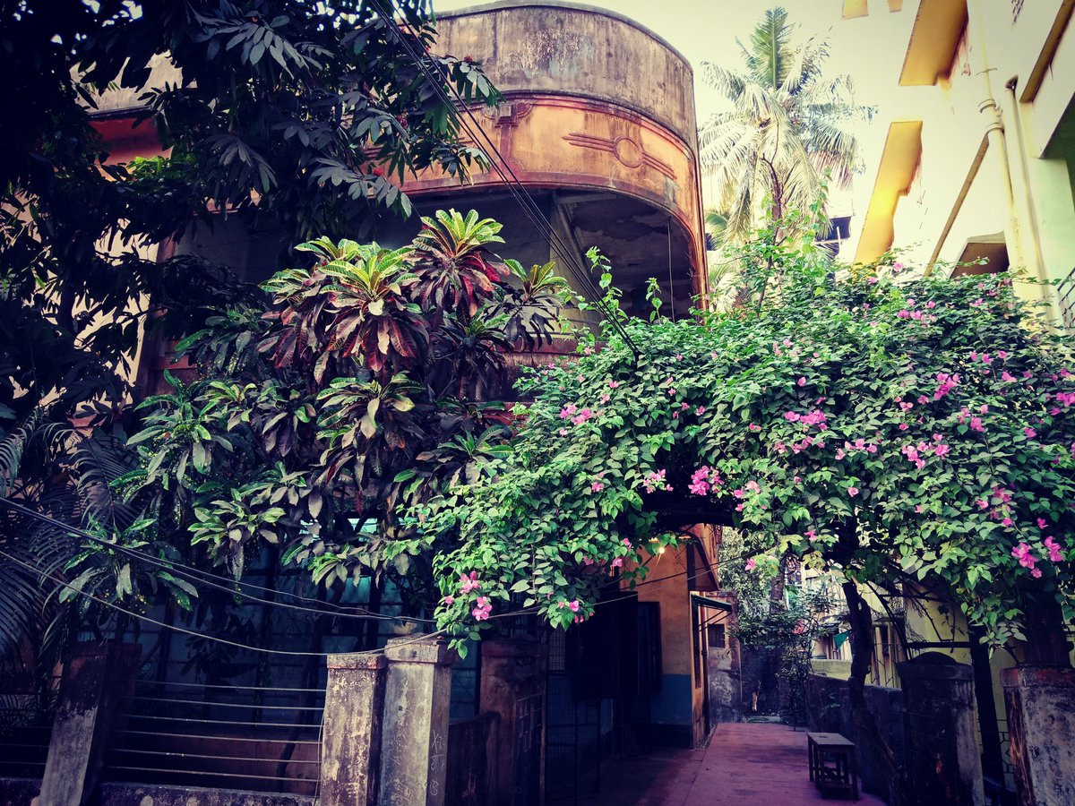 toi_pDasgupta's tweet photo. Tarashankar Bandopadhyay's residence
#writerslife #writersbuildings #authors https://t.co/gIScoJdZll