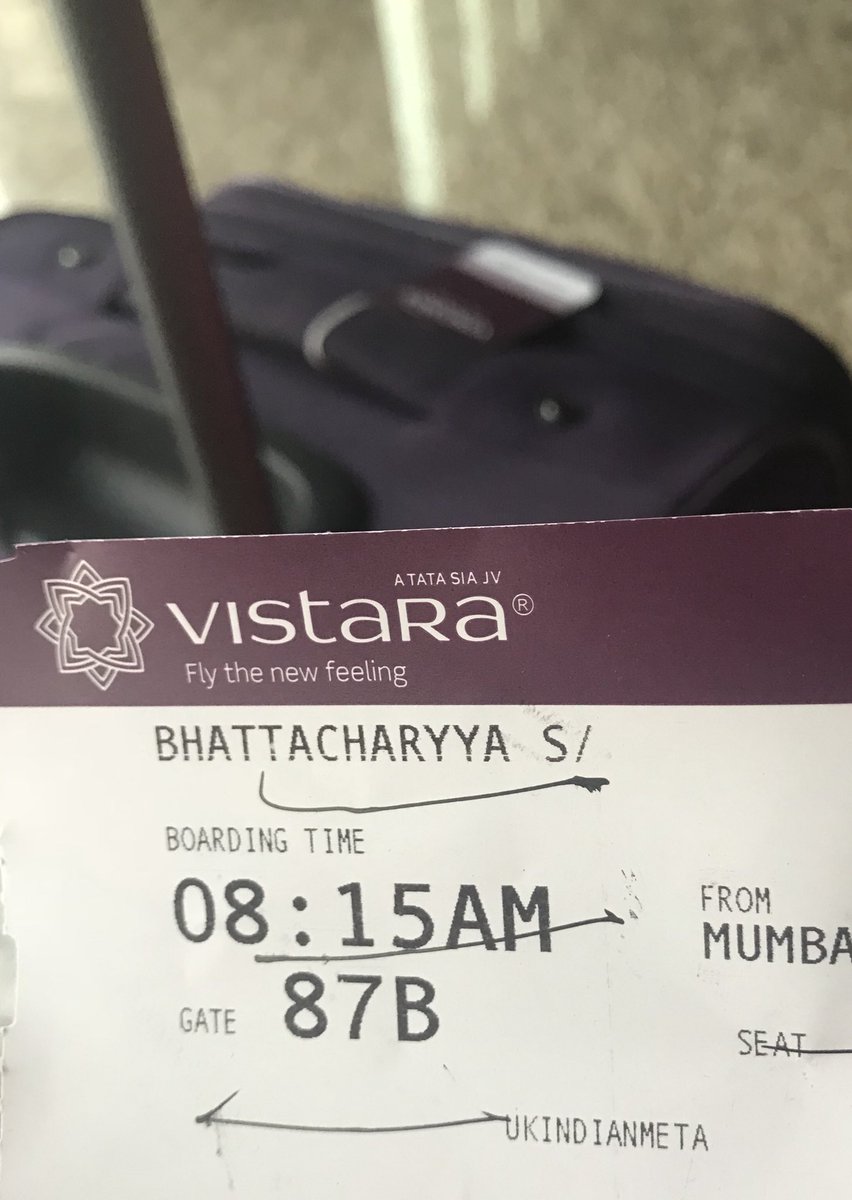sarikabhattach's tweet photo. Early morn flight! Multiple cities that u sometimes forget where you are 🙈 woes of an #Entrepreneur #typicaldayatwork https://t.co/Rt8LSPke17