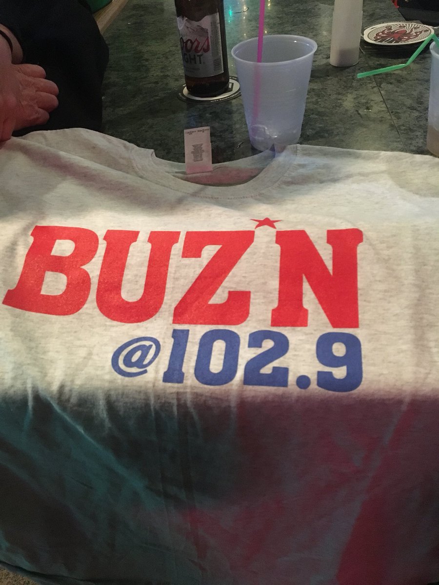 caebi14's tweet photo. Buz’n for the win! ❤️❤️ @BUZN1029 https://t.co/giAwNrY7bc