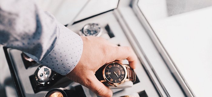 peeplaja's tweet photo. 5 Critical Factors for Optimizing Luxury Ecommerce Sites https://t.co/vxw6isNGJi https://t.co/8yTL5gGFfg
