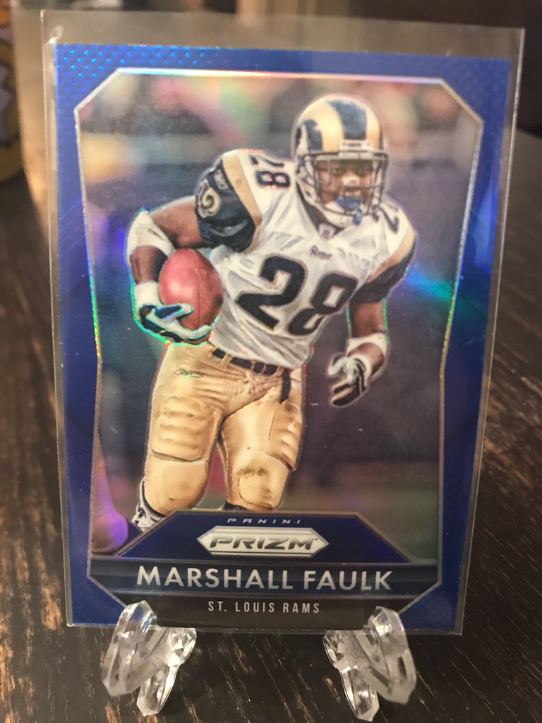 cheapcardsales's tweet image. Marshall Faulk blue Prizm. $3
#cheapCards #ccsRams