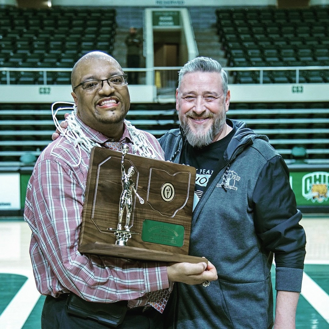 RealRodParsley's tweet photo. I am beyond proud of the @harvprepschoolย basketball team and their amazing head coach, David Dennis, who not only teaches these young men how to win but also howย to beย men of God. WARRIORS - YOU KNOW!! #TheBESTย #RegionalChampsย #FinalFourย #prEpicย #PrepProud https://t.co/aahzC2FRnY