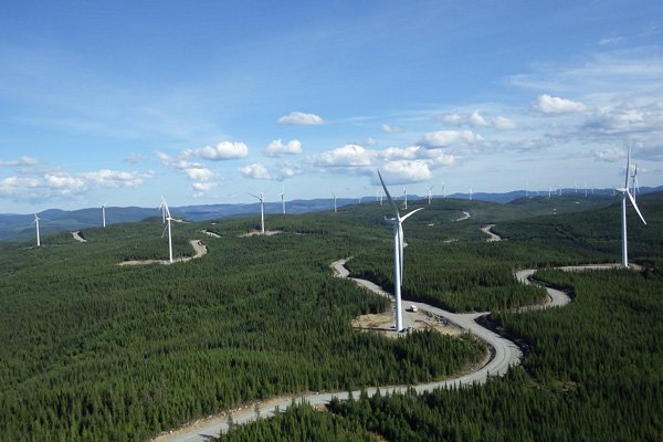 WindSoleil1's tweet image. This 350 MW #windfarm is the largest in Canada with investments related to the #windproject are estimated at $800 million. Approximately 565 jobs were created in the region during the peak of construction phase.