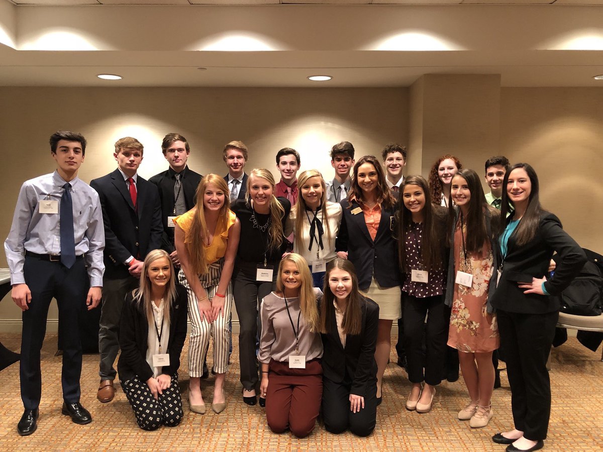 JoshHennings's tweet photo. Had one of the best experiences of my life at state DECA! Can’t wait to see what the future holds for all of us! @NebraskaDECA @plhsdeca #SCDC18 #DECASB2018 https://t.co/0nPN51ejLJ