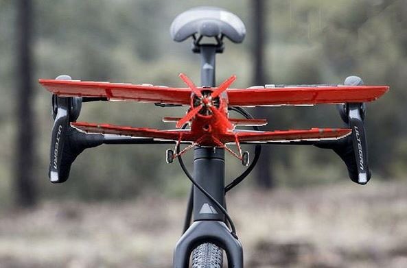 雨上がりのマジョール広場の片隅 Zara | Happy Weekend 🌼 Water and