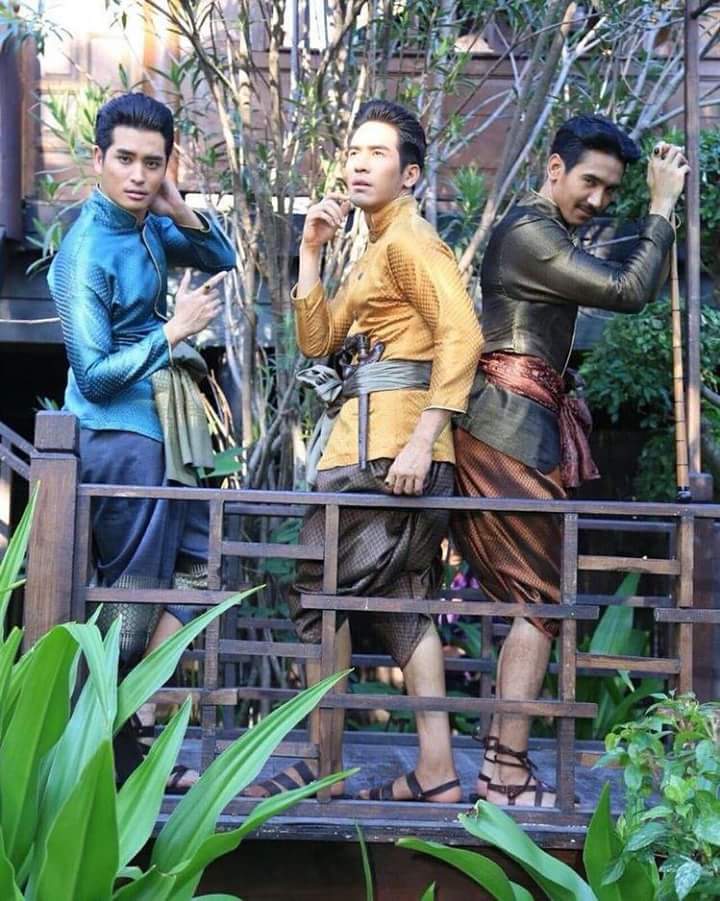 chocoblue_'s tweet photo. วิปลาสกันไปหมดเเล้วรึคุณพี่
#บุพเพสันนิวาส https://t.co/b5oMBKu6nP