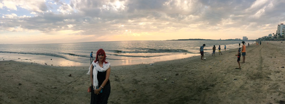 princesspudu's tweet photo. #whenin #coldweather #allyouthinkofis #beachlife #warmweather #throwback #2017March #2018Feb #bombay #VersovaBeach #evening #walks #chillin #memories #Peaceful #WaterIsLife โฎ๏ธโ๏ธ #xoxo https://t.co/19gKwNPKMZ