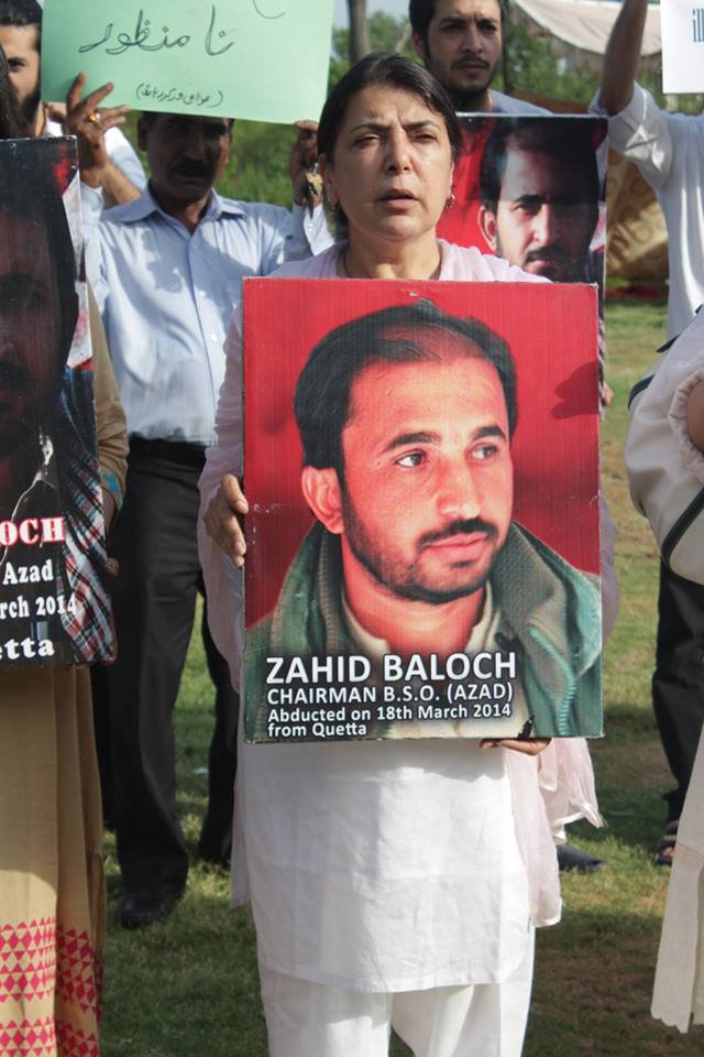 ZeenabBaloch's tweet photo. We request human rights campions to play their role for the safe recovery of Zahid Baloch .

#SaveBSOAzadLeaders 
#SaveZahidBaloch
@UNHumanRights 
@Antonio_Tajani 
@KenRoth https://t.co/9nVy40zioX
