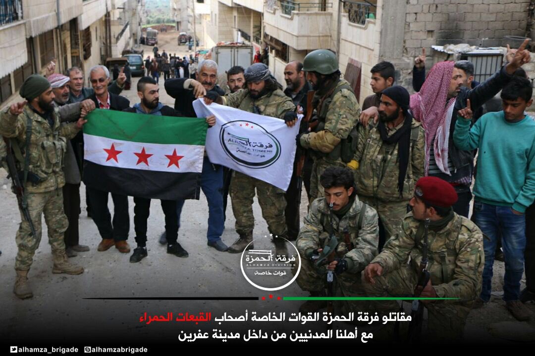 majed_abdalnoor's tweet photo. الجيش السوري الحر من داخل مركز مدينة عفرين عقب إحكامه السيطرة عليها وطرد تنظيم ال pyd الإرهابي من آخر معاقله في المدينة https://t.co/zeqqAM9u4m