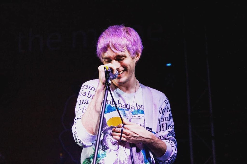 im dating,,, an angel

a literal fucking angel