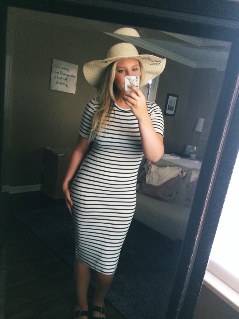 Pierce Avenue (@pierceavemusic) on Twitter photo I'm ready for summer/a vacation thanks to <a href="/shopNR/">NR SHOP(GOPON SOMOSSAR SOMADHAN)</a> (use code: PIERCE20 for a discount!) Who else is in need of a vacay?!😂🌴🍹This dress is so comfy & soft like a t-shirt! And I love that it is below the knee. (I'm 5'6" and still have plenty of length!) bit.ly/2mkINDD I'm ready for summer/a vacation thanks to <a href="/shopNR/">NR SHOP(GOPON SOMOSSAR SOMADHAN)</a> (use code: PIERCE20 for a discount!) Who else is in need of a vacay?!😂🌴🍹This dress is so comfy & soft like a t-shirt! And I love that it is below the knee. (I'm 5'6" and still have plenty of length!) bit.ly/2mkINDD