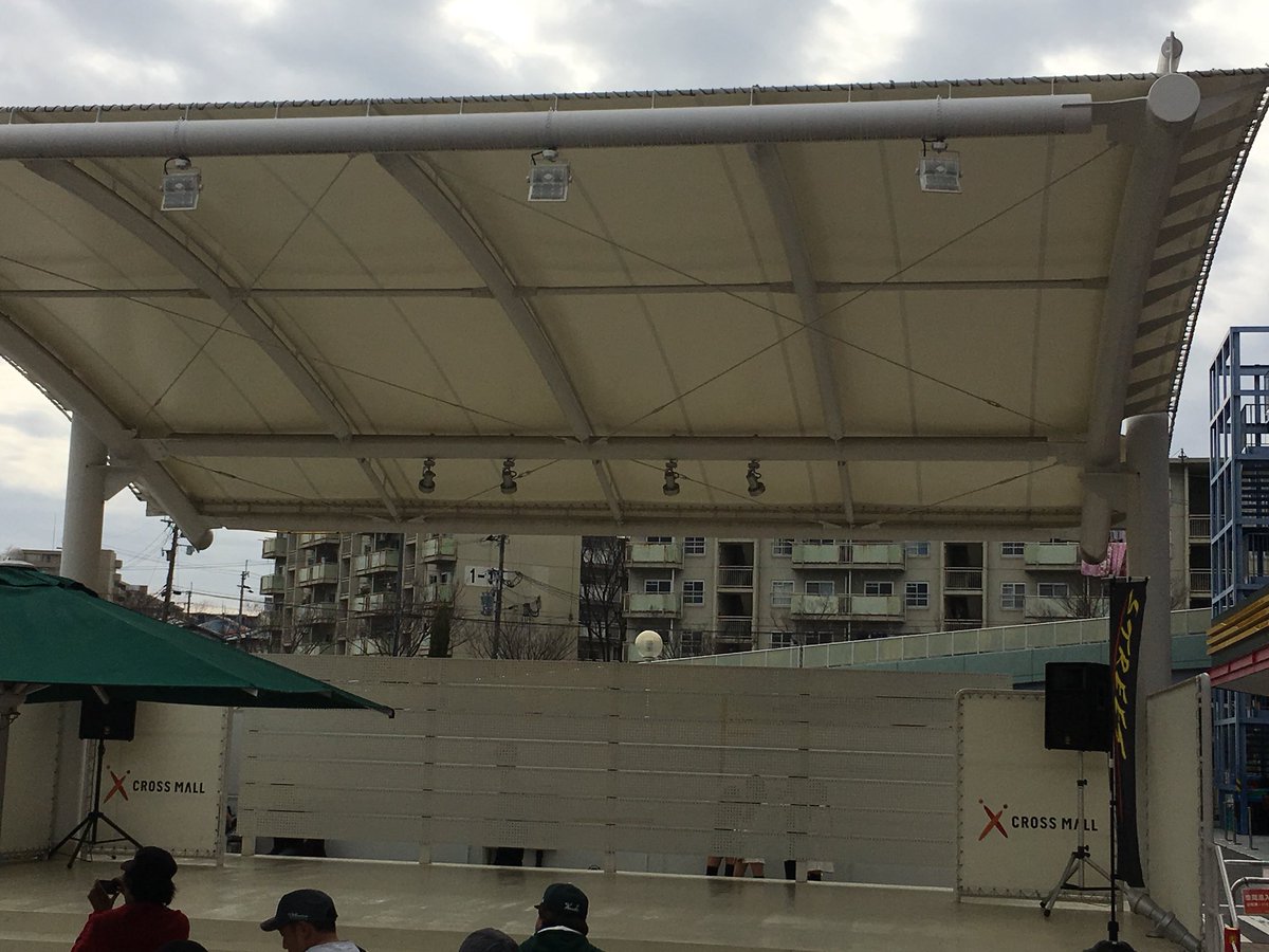 ST8CY_aaa's tweet photo. 🎤CROSS STREET FESTA🎤

今から本番です✨✨✨
ライブ楽しみます🎶🎶🎶
終わったらプレミアムライブ駆けつけるからねー😊😆😊
頑張りまーす💕💕💕
インスタライブしまーす👍

#ST8CY
#クロスモール
#インスタライブしまーす https://t.co/LDR9Xy5AYZ