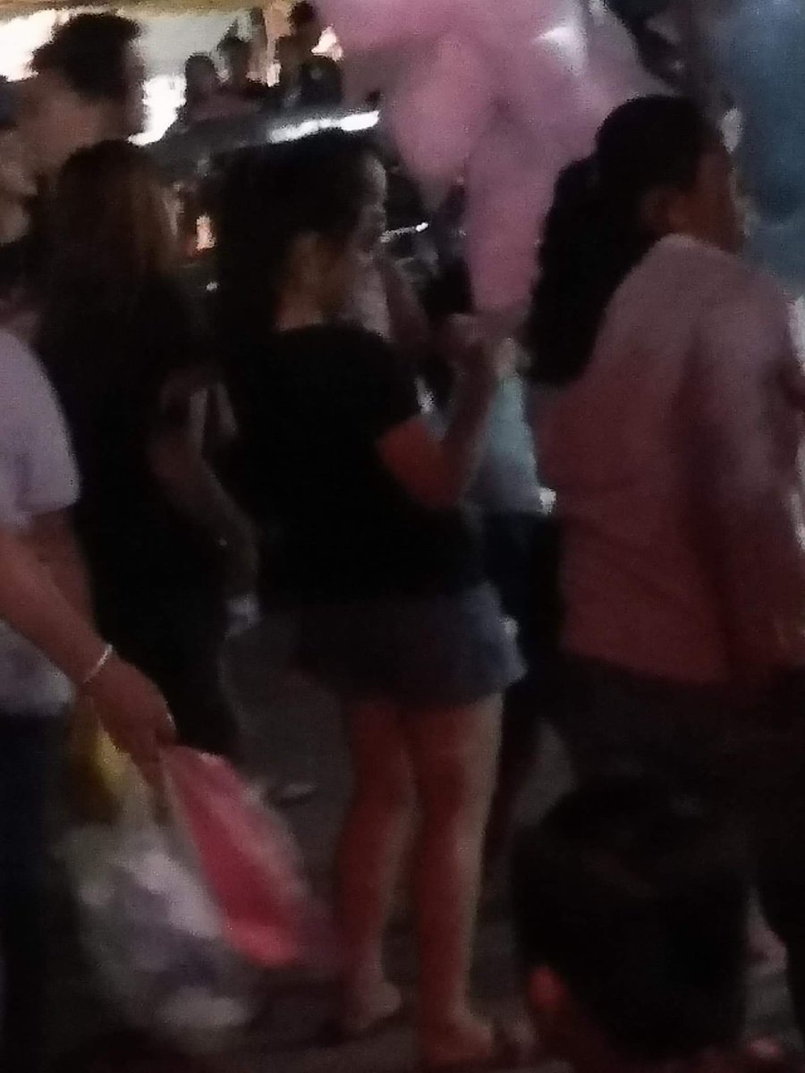 TYCOON_IAN's tweet photo. I saw Beautiful girl there hahahaha carrying her nephew....

I miss that girl and I'm blessed that I met her and we've been bestfriends over the year. Thank you for being part of my life you brought a lot of stars shining in my life.

💙💙Ⓜ❤❤ https://t.co/0eJCMjY9cz