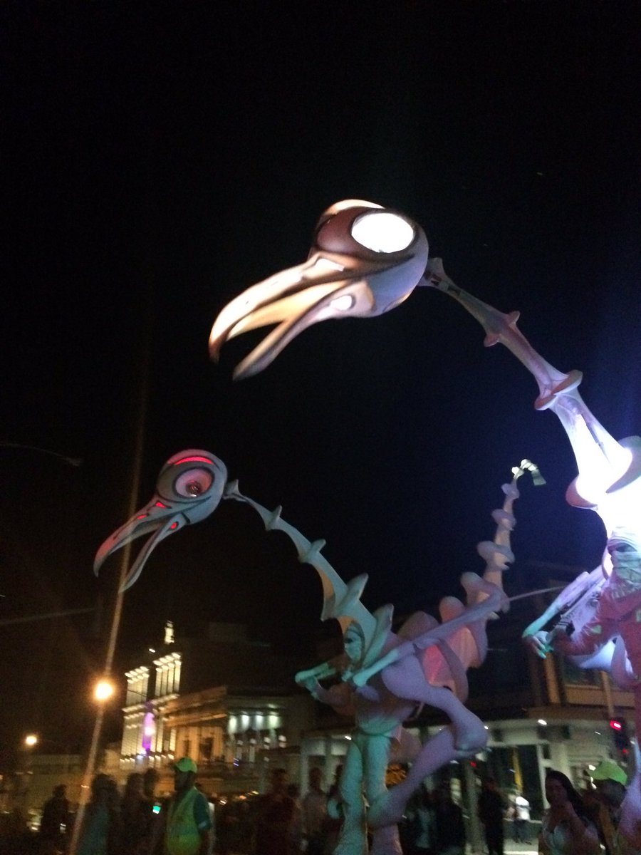 WBWhistorians's tweet photo. Throughly enjoyed the illuminations of #WhiteNightBallarat. The Messenger and Bunjil were highlights as were these #CreateArtHistory projections, Mining Exchange and Birdmen https://t.co/4hEbbjyQjY