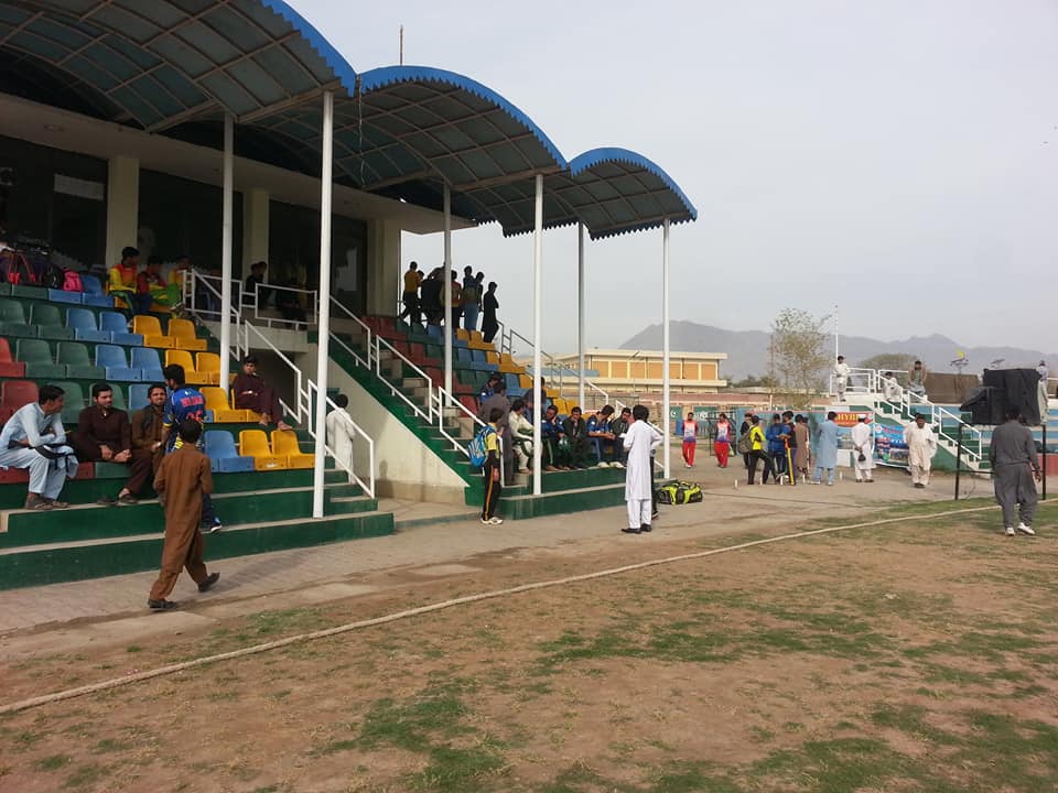 SahibMian89's tweet image. Khyber agency Jamrud me #FATASuperLeague 2nd edition ka Baqaida Aghaaz.
event me 24  teamein Hissa ley rahi hai.  Tournament Khyber agency, Kurrum agency , Mohmand agency aw Bajour agency me khiala jaye gaa. 
#FSL #FSL2 #Khyberagency #Jamrud #KhyberNews   #فاٹا_سپر_لیگ