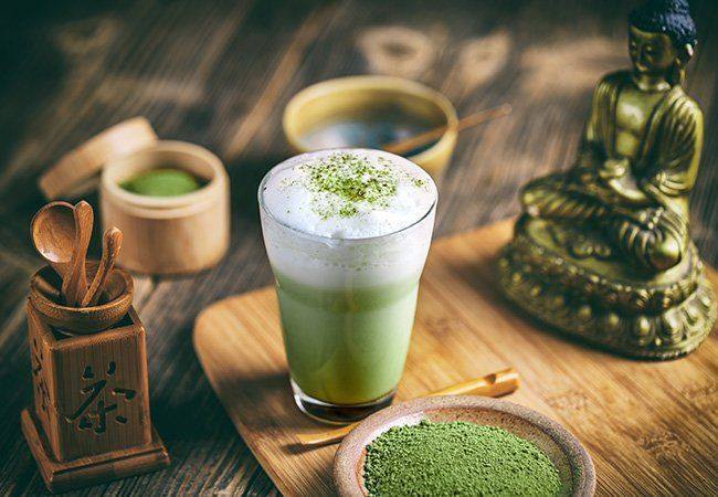 Is matcha really a natural super drug? We sort the fact from fiction when it comes to the so-called superfood’s benefits: buff.ly/2Fy0tTb ift.tt/2rTlRfW