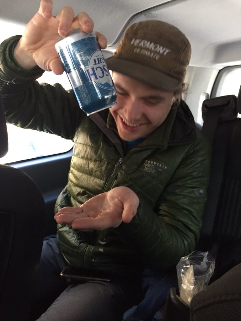 Snack_attack_SB's tweet photo. And with that Team Dan seals his victory as spring break 2k18 champion #springbreakforever #teamdan #hotmetalbeesexbox https://t.co/f92WvKa2rb