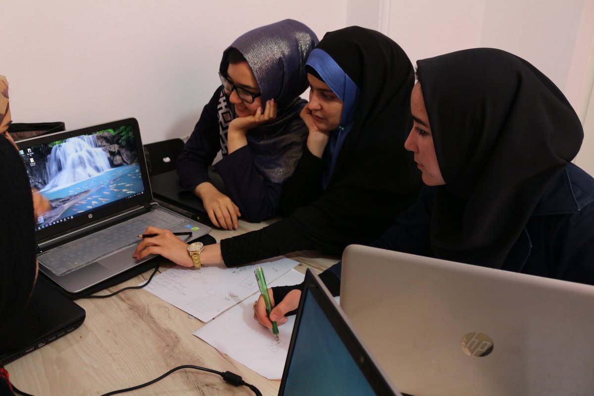 f_forough's tweet photo. #SundayHack
For the past two years during the month of March #WomensHistoryMonth
We have organized hackathons. This year theme is @ConnectSDGs about Equality Education, Gender Equality and Peace.
Our students are making things happen no matter what! 🙌
#AfghanGirlsCode
#SDGs2030 https://t.co/9OgPVYFUuv