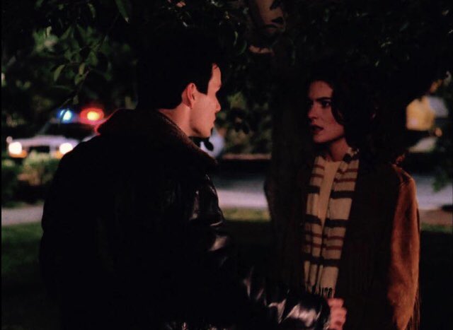 TwinPeaksRevolu's tweet photo. #TwinPeaks Day 23 #March 18 1989 #TheMysteryContinues #JamesMarshall #LaraFlynnBoyle #AnnetteMcCarthy @SHO_TwinPeaks @PasquinoSalento @Glitter_Rock @BlackLodgeLaura @underthefan113 @mikeyswalker @eliredman @bretbacharach @ChadLRoche @jcsbimp @25YLSite @BlackLCult @BookhouseBabes https://t.co/UwTbjwZMi3