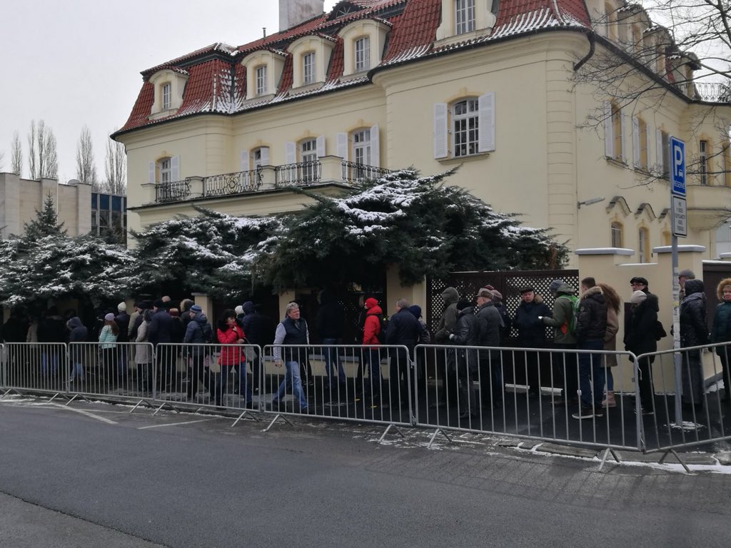 Посольство рф в праге