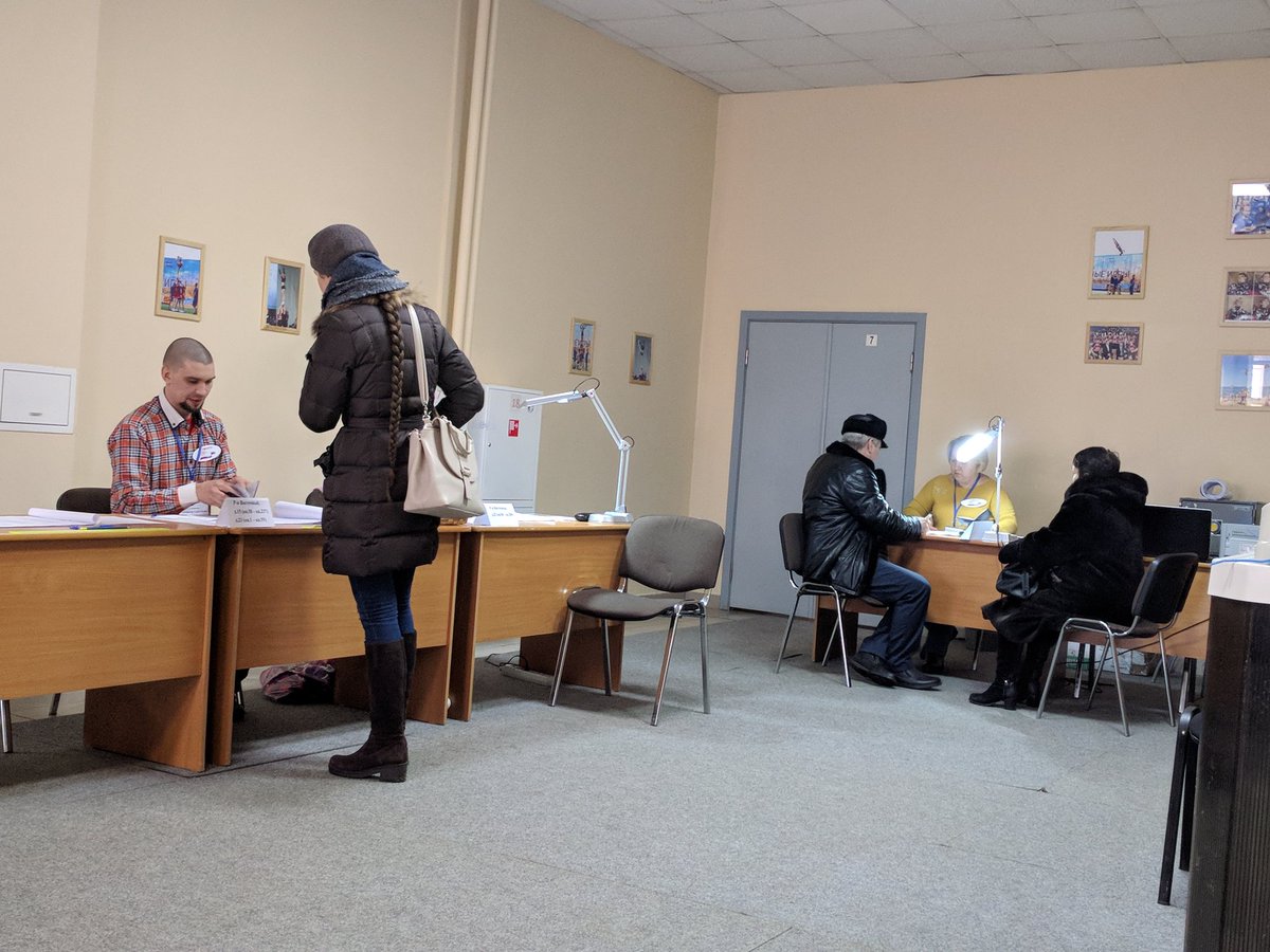 В Звенигороде продолжаются выборы. Голосуем за наше будущее! #голосмолодыхзвенигород #голосмолодых #участОК #выборы2018 #подмосковьевыбирает #подмосковье #мойголос
