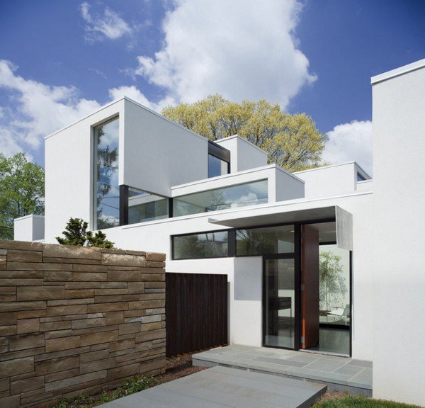 vf_exteriors's tweet photo. Latest from the company blog: Suburban #Stucco Home 🏡 Marked by an Inspired 🧐 Asymmetry ➡ https://t.co/ndfWlHkmok via @vf_exteriors #Kelowna #KELONews #StuccoDesign #design #Exterior #StuccoKelowna https://t.co/jb6EvuJL18