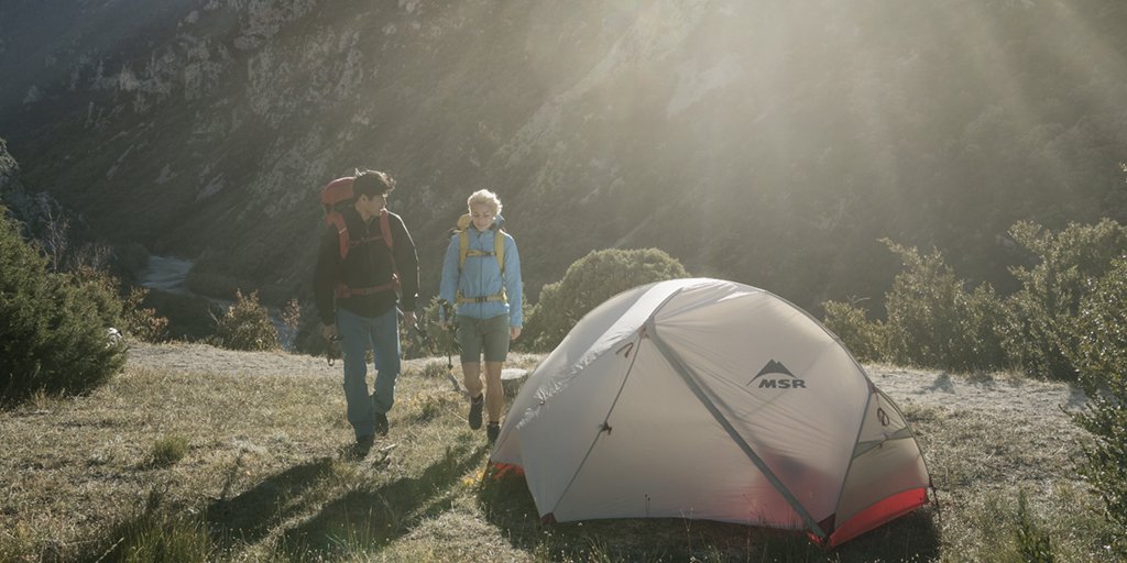 GORETEXeu's tweet photo. Think about your next destination. Think about the new places you'll discover. Start your next big adventure with #GORETEX #SURROUND footwear. #ThinkProject https://t.co/qxA9sTe2bw