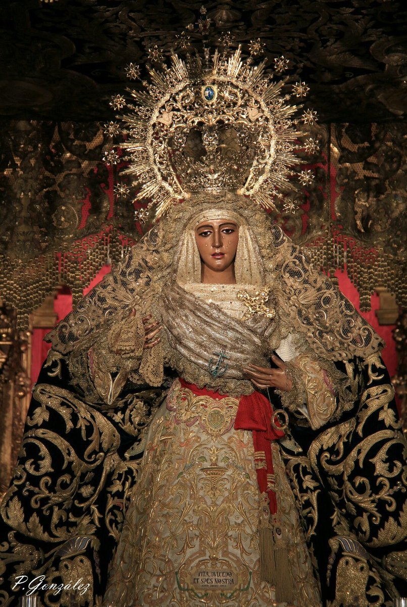 EspDeTriana's tweet photo. GALERIA | El Stmo. Cristo de las Tres Caídas y Ntra. Señora de la Esperanza presiden ya sus respectivos pasos https://t.co/z1DkeBEdnt https://t.co/n6fiNyKUVU