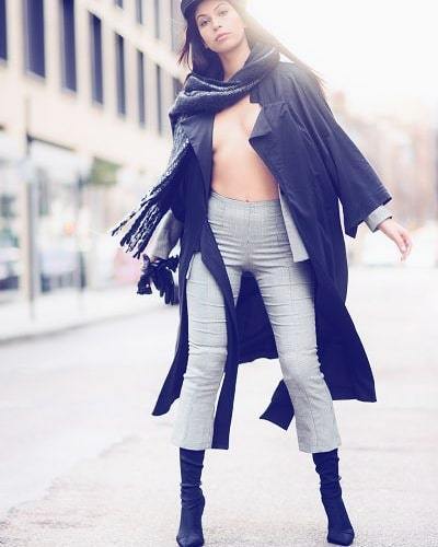 OneModelsScout's tweet photo. Ibtisam
#modelling #modellingwork #modeljob #acting #bestmodel #model #modeljob #fashion #fashionshoot #modelling #becomeamodel #beautiful #colourful #bestoftheday #style #uk #streetstyle #promo #womenstyle #femalemodel https://t.co/8YJDzaTeHg https://t.co/He6EdUnnf4
