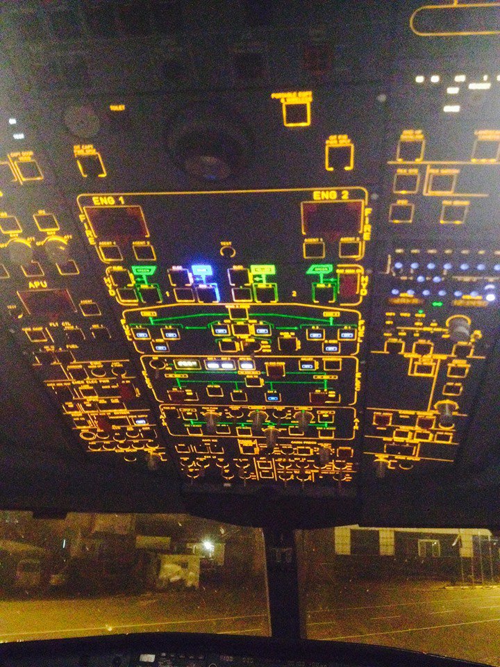 ahmedlibe97's tweet photo. training in the Mitiga International Airport

#aircraft_maintenance_engineering https://t.co/0R0cC1DNTh