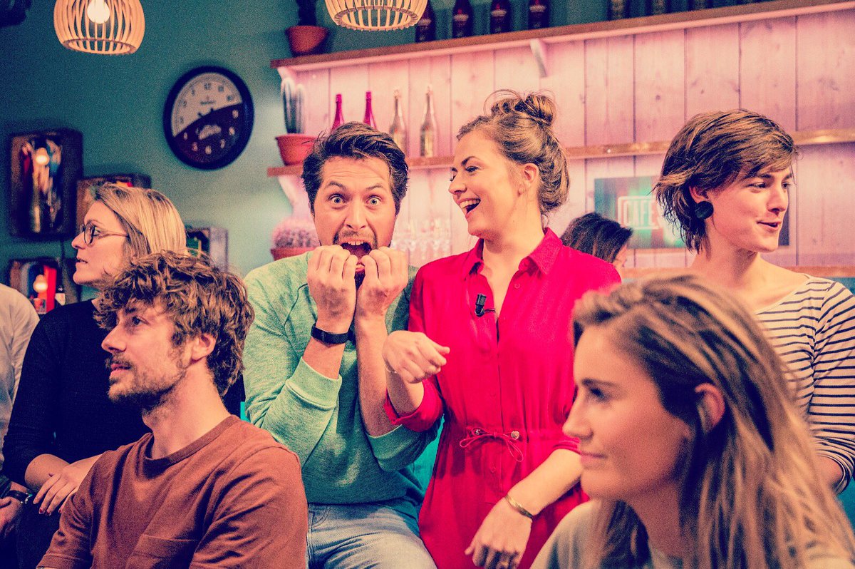 franceslefebure's tweet photo. Café De Mol, vanavond om 21h25 @opVIER https://t.co/LnJSaZ9Tpt