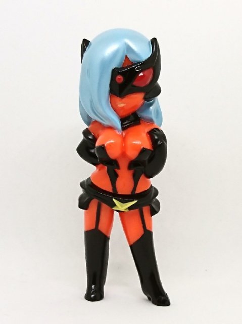 MAXTOY LADY DARKNE マックストイ レディ ダークネス ブラック ソフビ