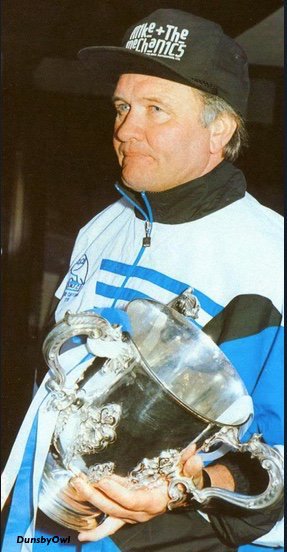 joe_mit's tweet photo. Happy 79th birthday to Big Ron; complete Wednesday legend .... however, let’s hope someone buys him a new baseball cap as a present. #swfc #mikeandthemechanics https://t.co/opxp7No3ru