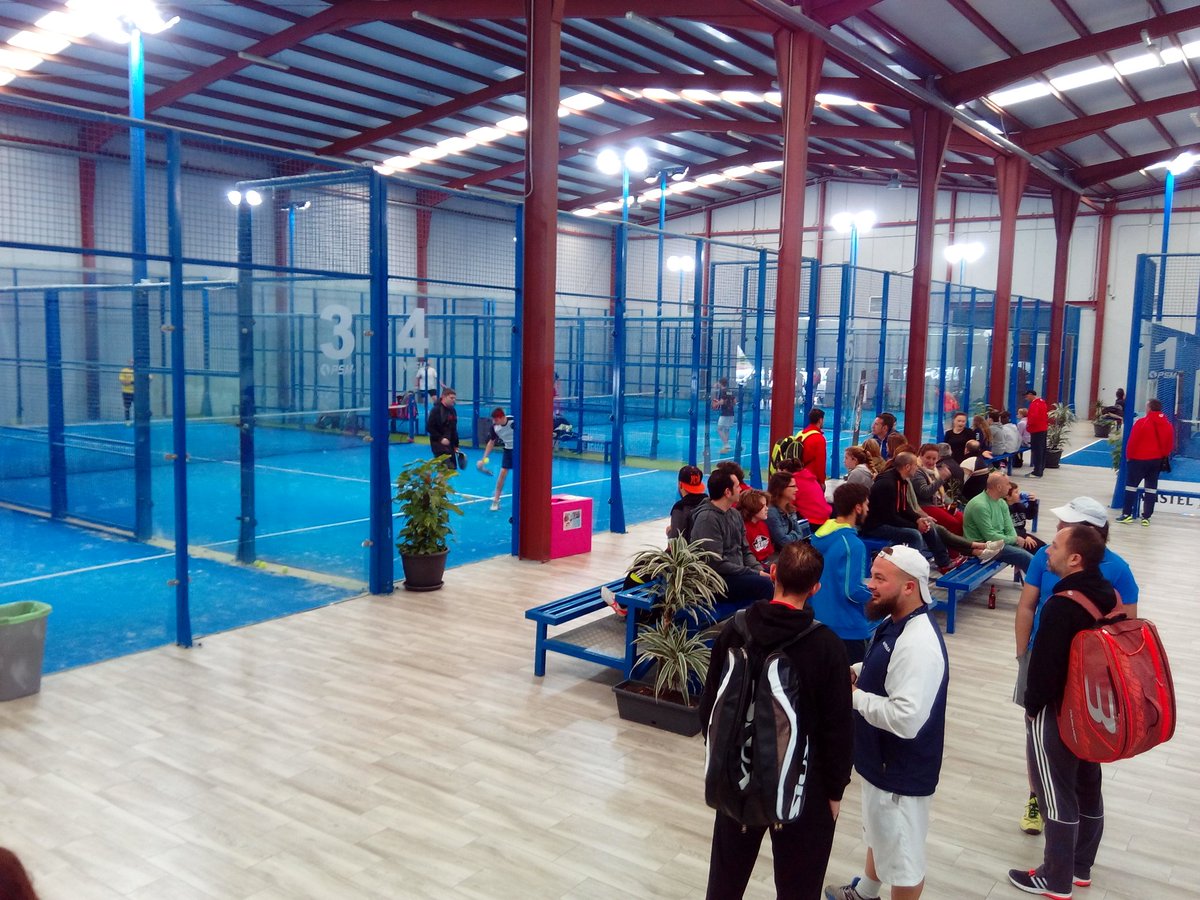 vamospadel's tweet photo. Ya estamos en #psmfantasy de @PadelSportMlaga #torneogastronómico
Pronto veréis los partidos y el reportaje.
#vamospadel https://t.co/OJHCSd8WCj
