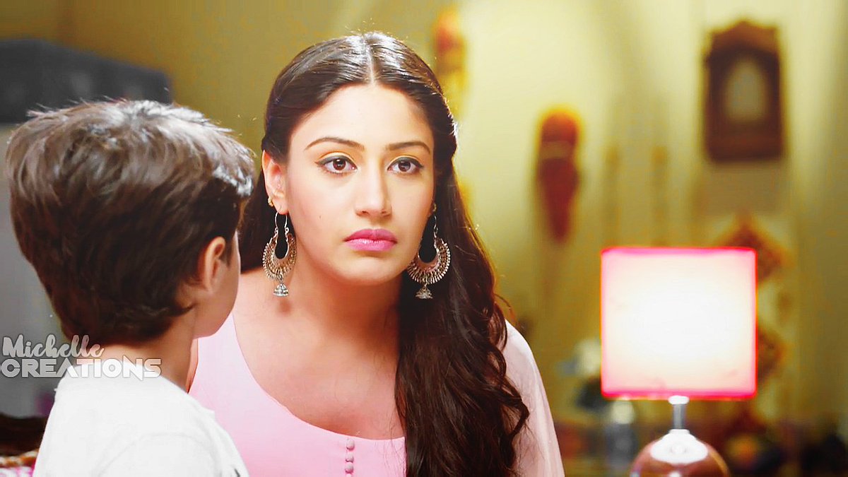 idontgiveawott's tweet photo. A: Aj jo unho ne kiya na.. agar me unse face to face milti toh me unsay kheti Mr.Bagaad bille ap kitne sweet hain
#Ishqbaaaz #Epi59 https://t.co/Gvw0d0207D