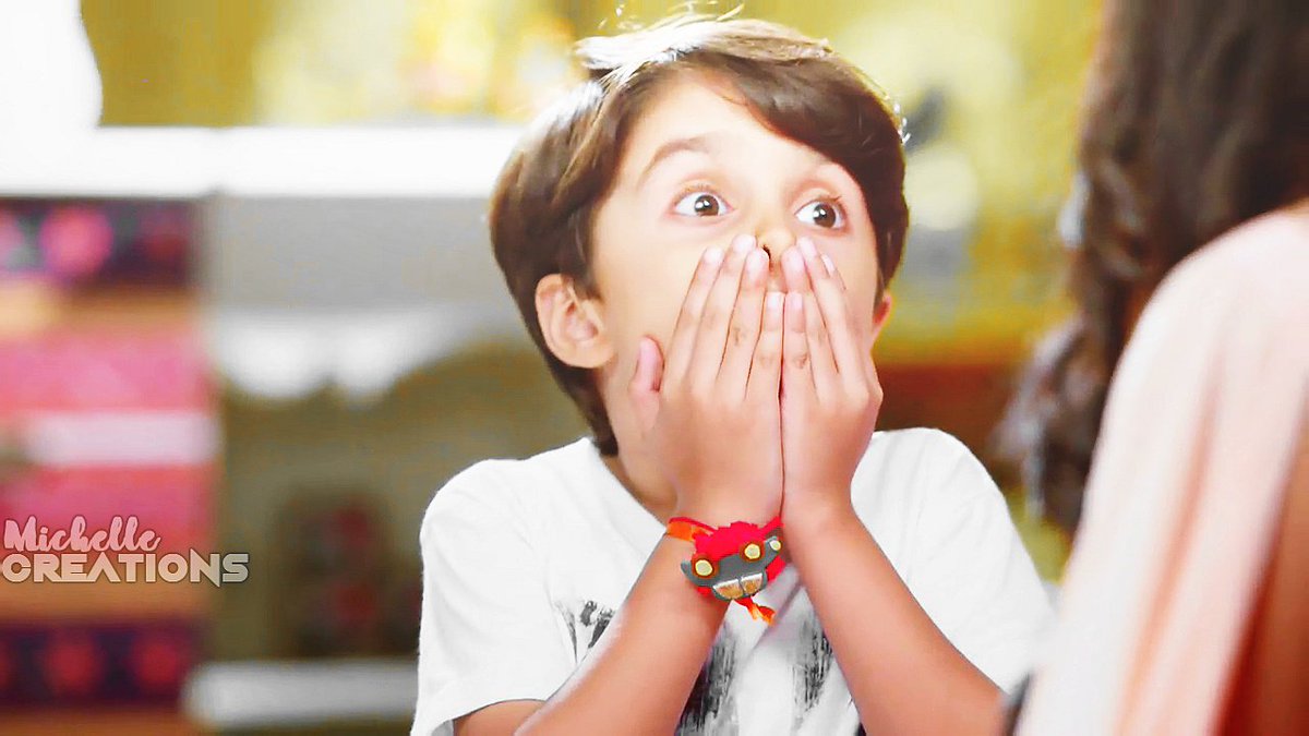 idontgiveawott's tweet photo. S: *Shocked* Annika didi apne SSO ki tareef ki
A: *SHOCKED* araay han me bagaad bille ki tareef kr rhi hun
#Ishqbaaaz #Epi59 https://t.co/GupPnBFq8R