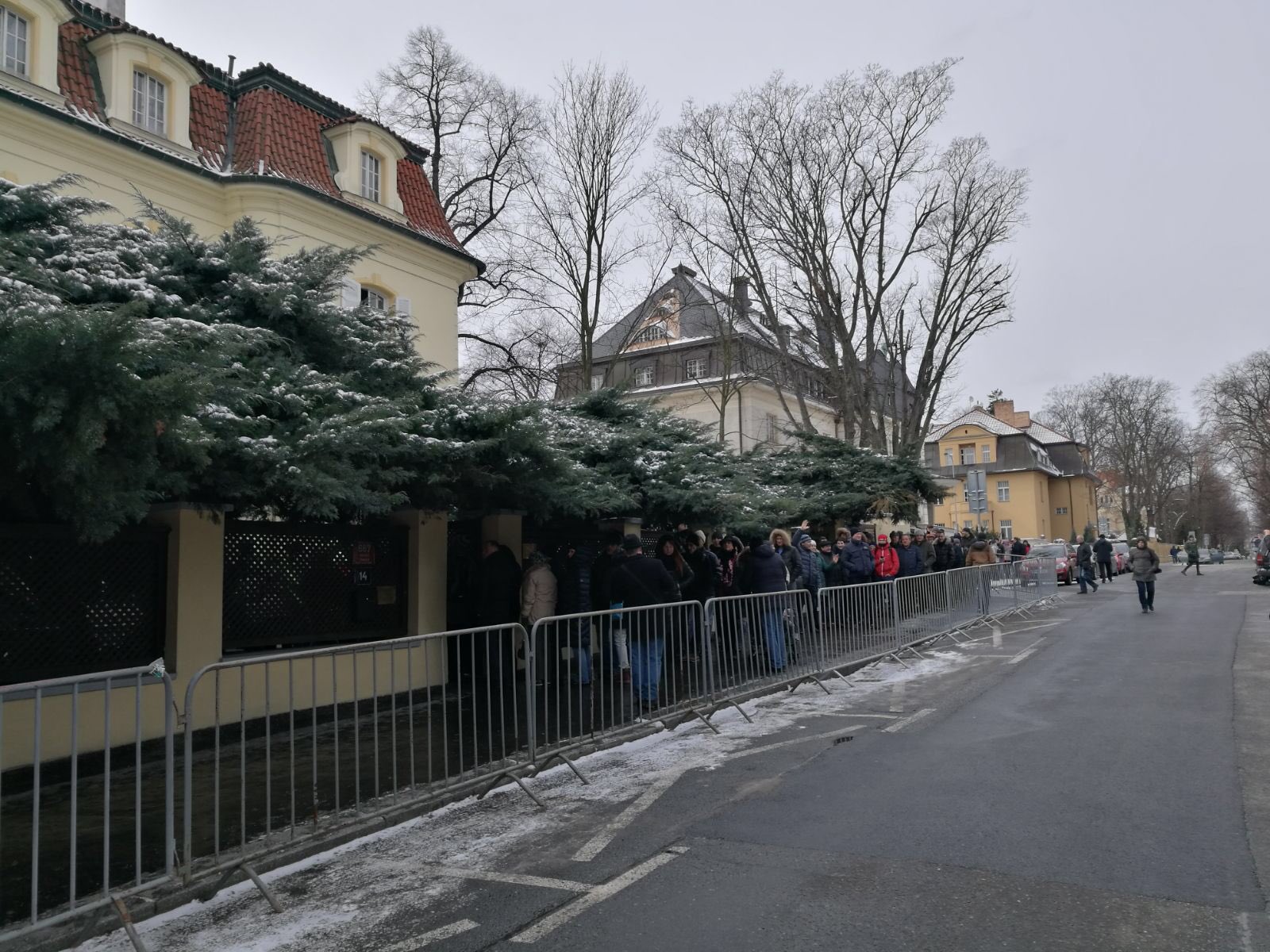 Посольство рф в праге